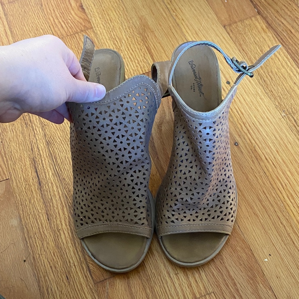 Universal Thread Brown Perforated Sandals